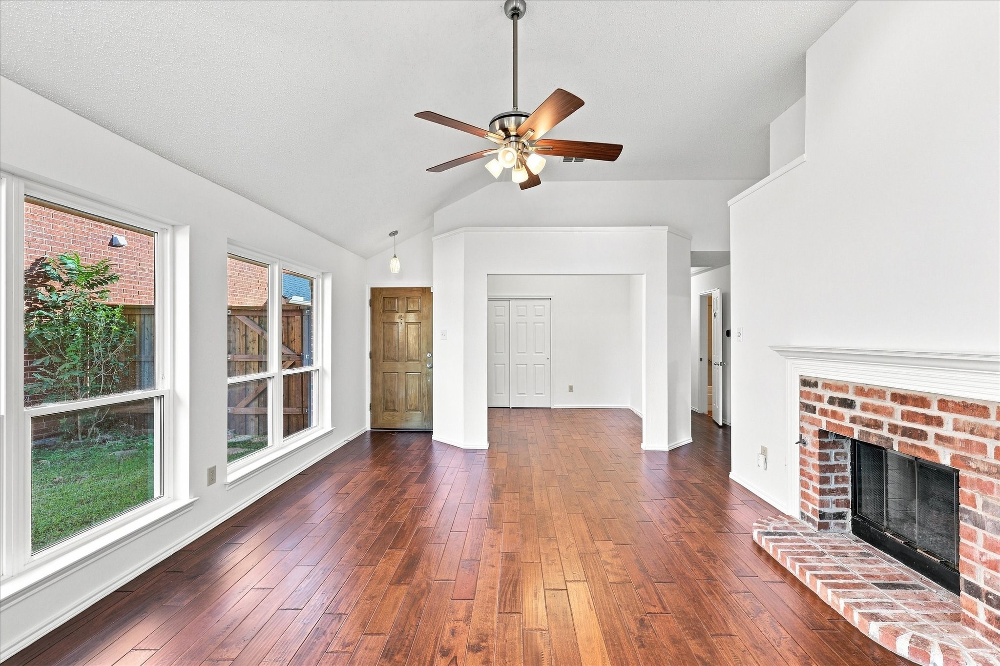 2109 Glen Heights Drive