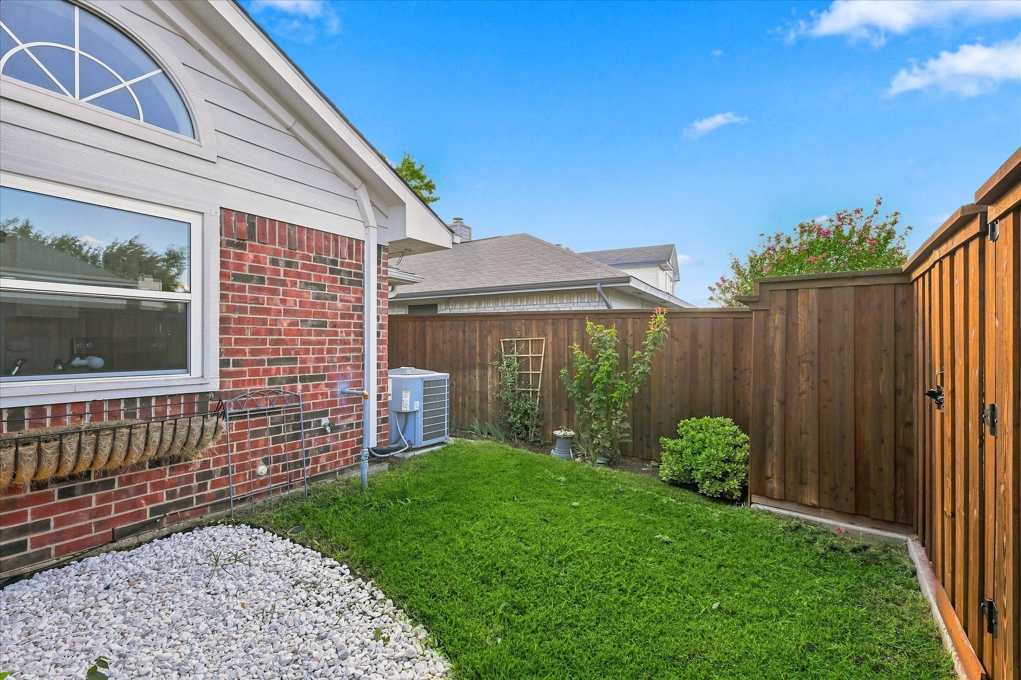 2109 Glen Heights Drive