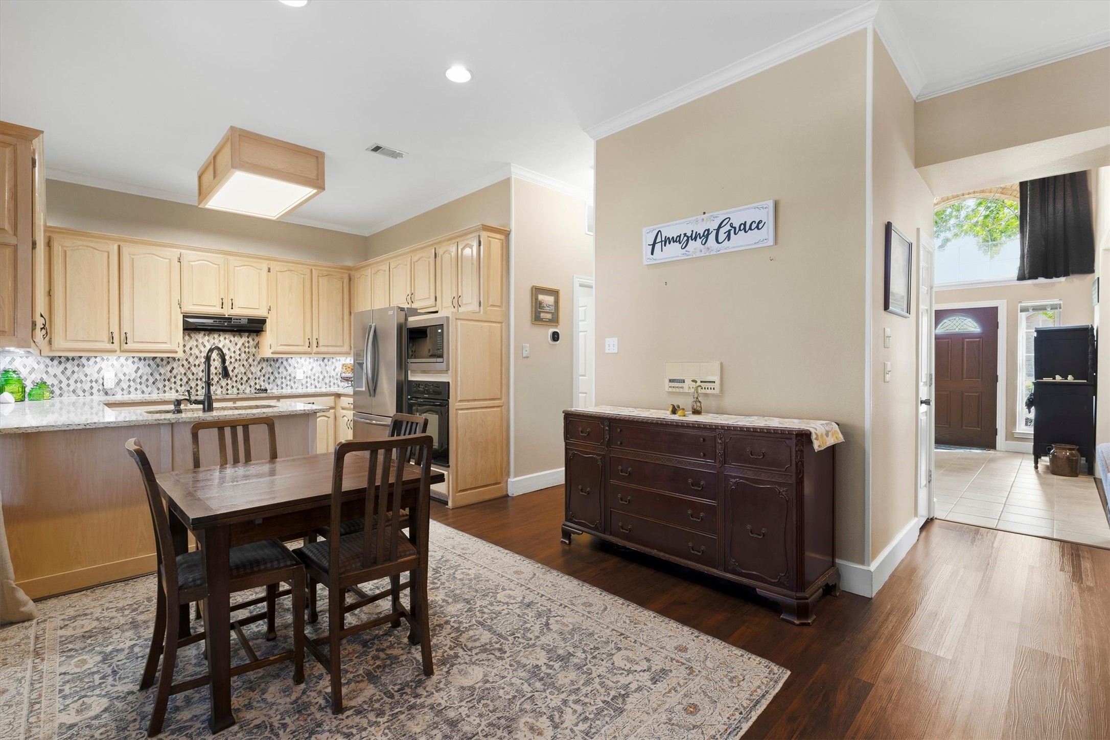 407 Grant Drive