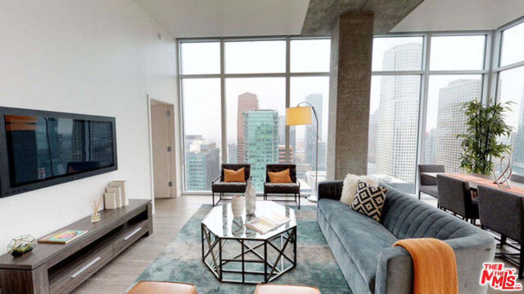 888 S Hope Street 3401