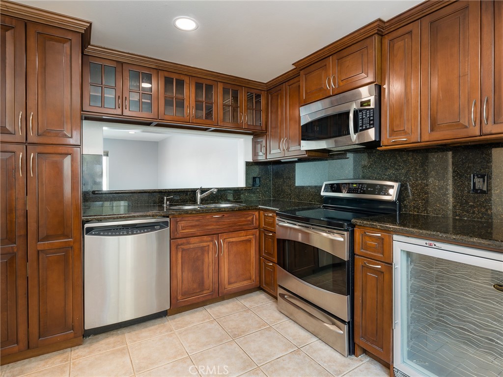 2500 2nd Street E 310