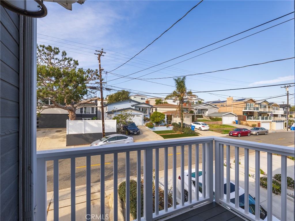 1732 Wollacott Street