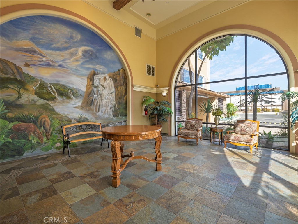 21345 Hawthorne Boulevard 415