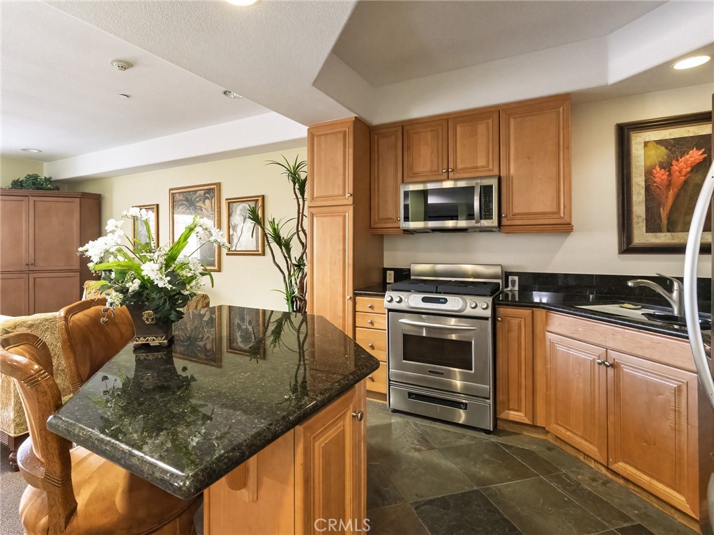 21345 Hawthorne Boulevard 415