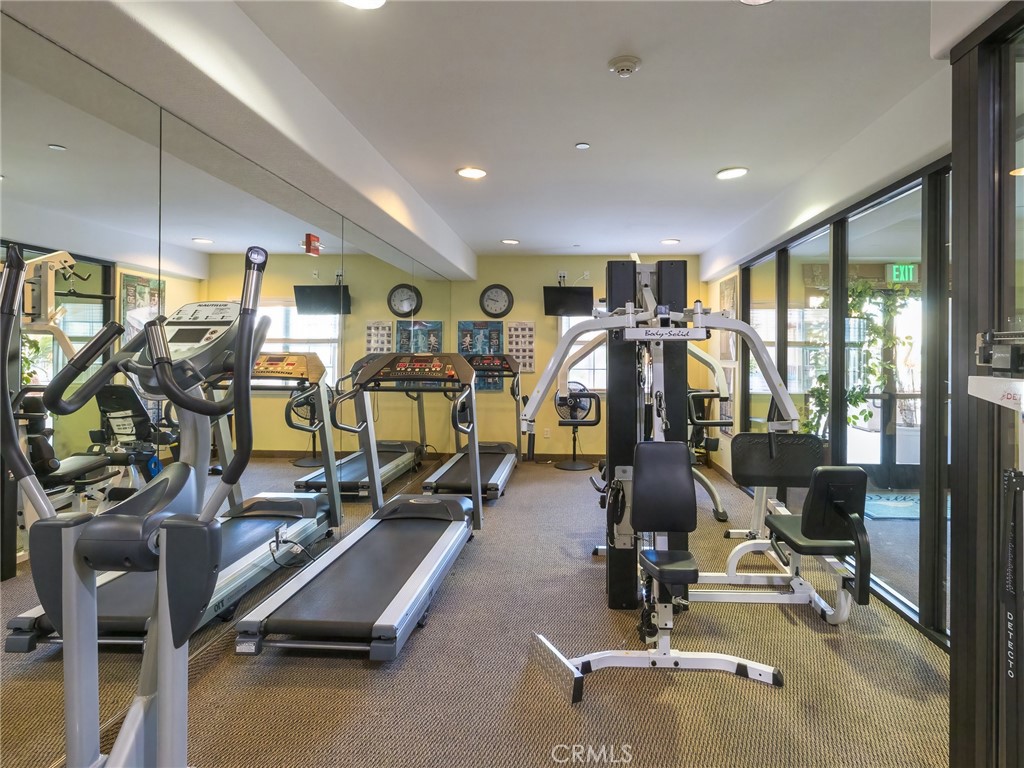 21345 Hawthorne Boulevard 415