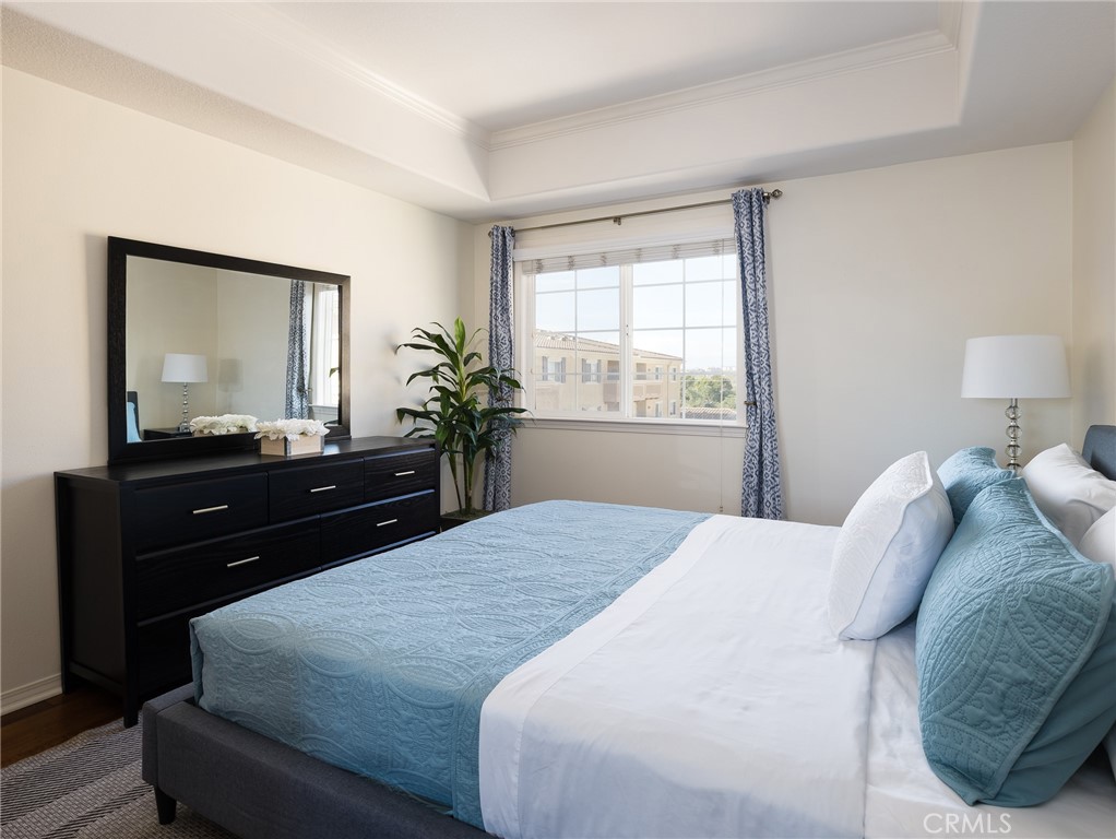 21345 Hawthorne Boulevard 415