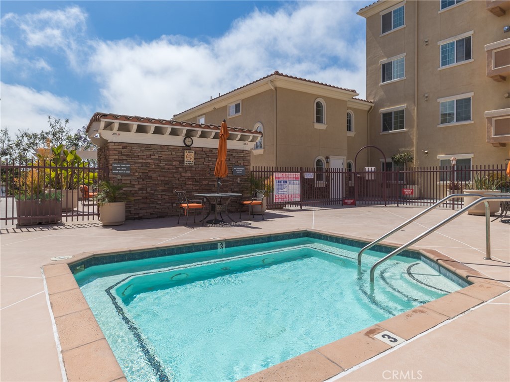 21345 Hawthorne Boulevard 415