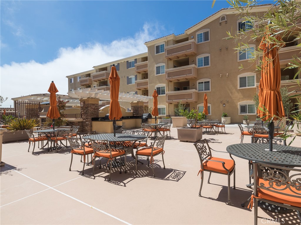 21345 Hawthorne Boulevard 415