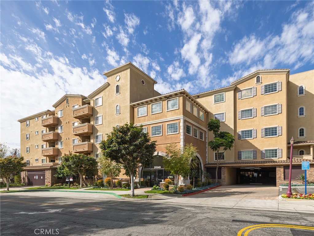 21345 Hawthorne Boulevard 415