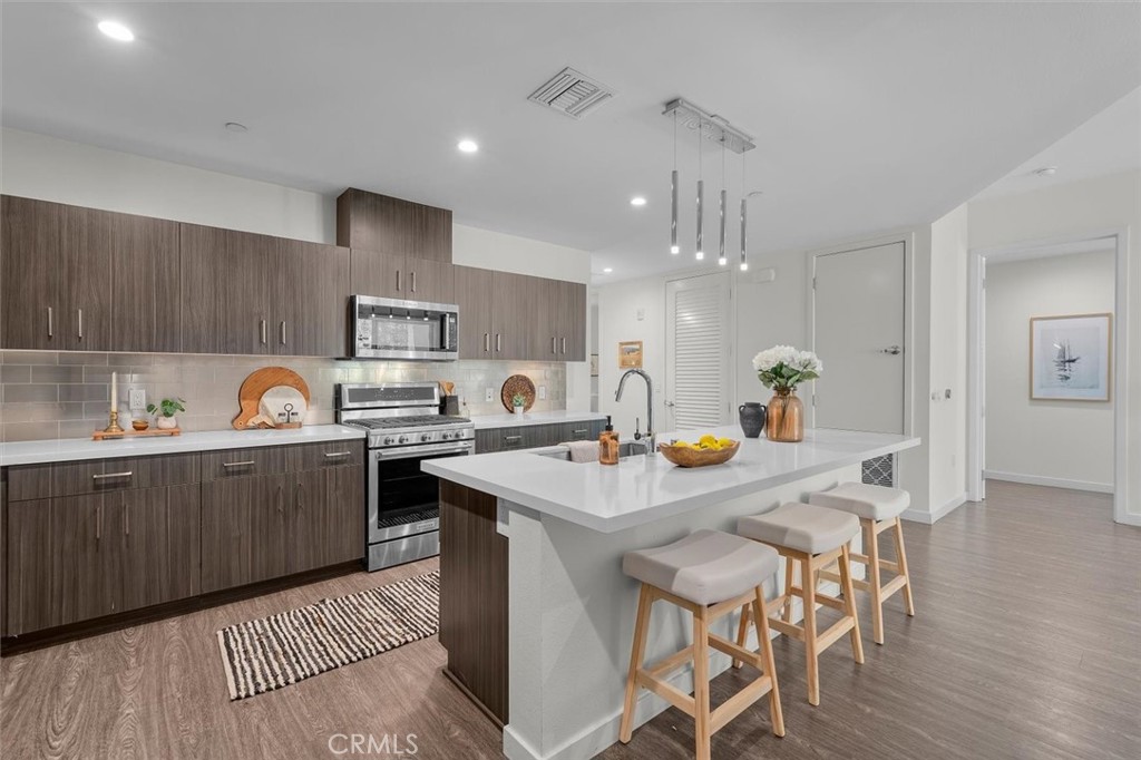 4140 Glencoe Avenue 409