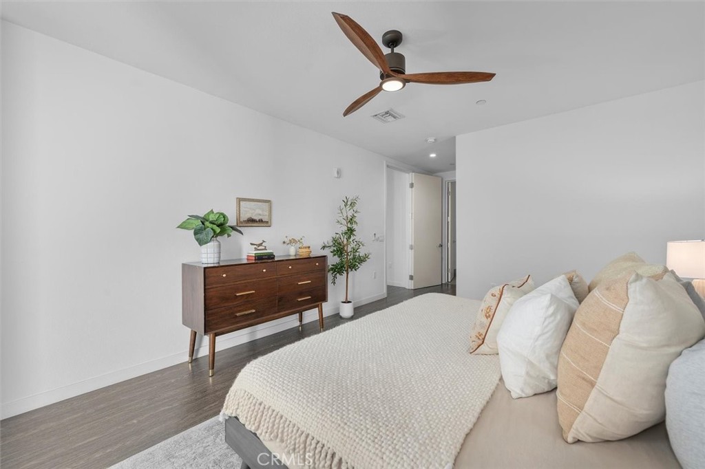 4140 Glencoe Avenue 409