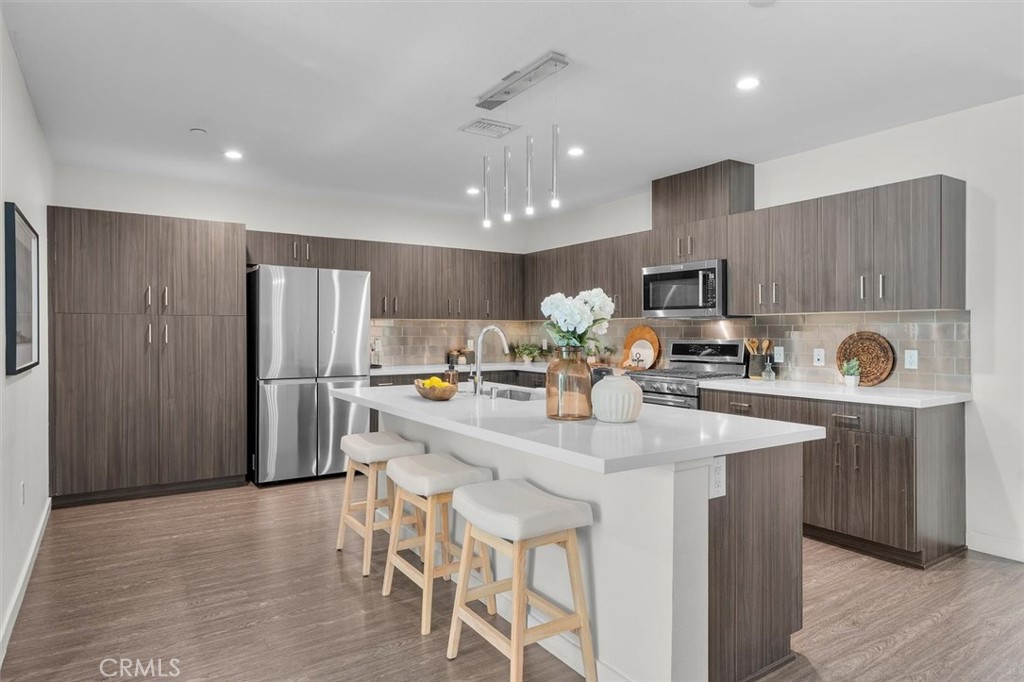 4140 Glencoe Avenue 409