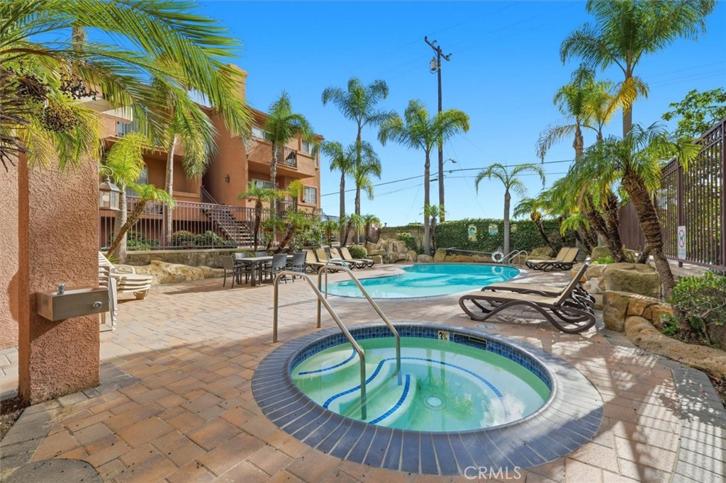 21854 Vermont Avenue S 8