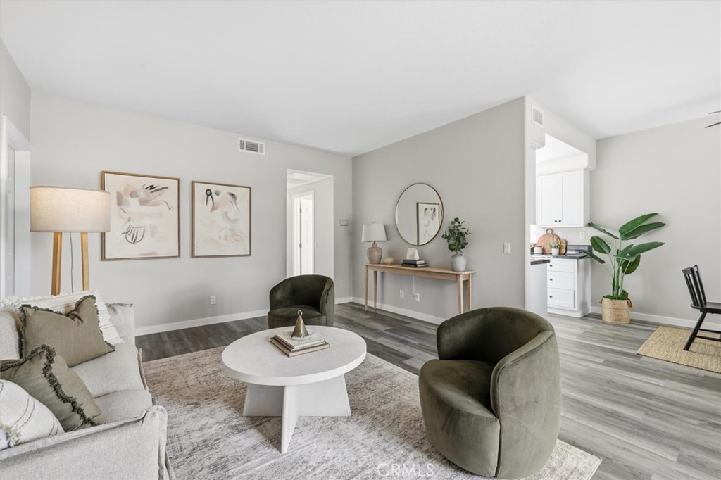 21854 Vermont Avenue S 8