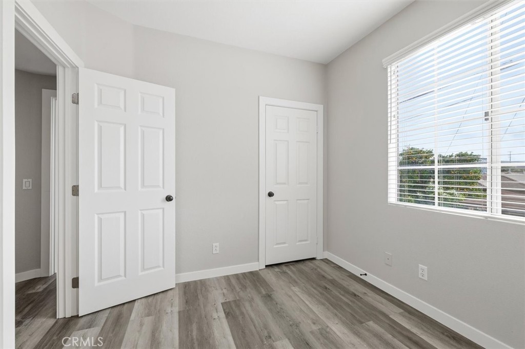 21854 Vermont Avenue S 8