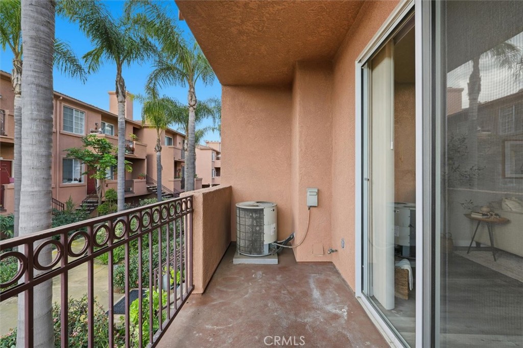 21854 Vermont Avenue S 8