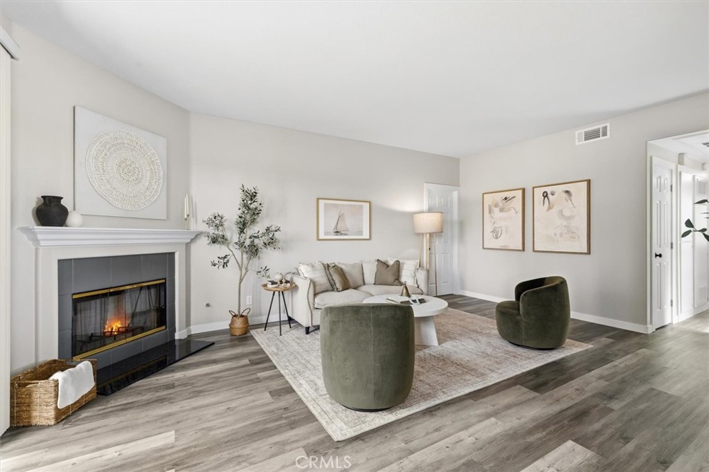 21854 Vermont Avenue S 8