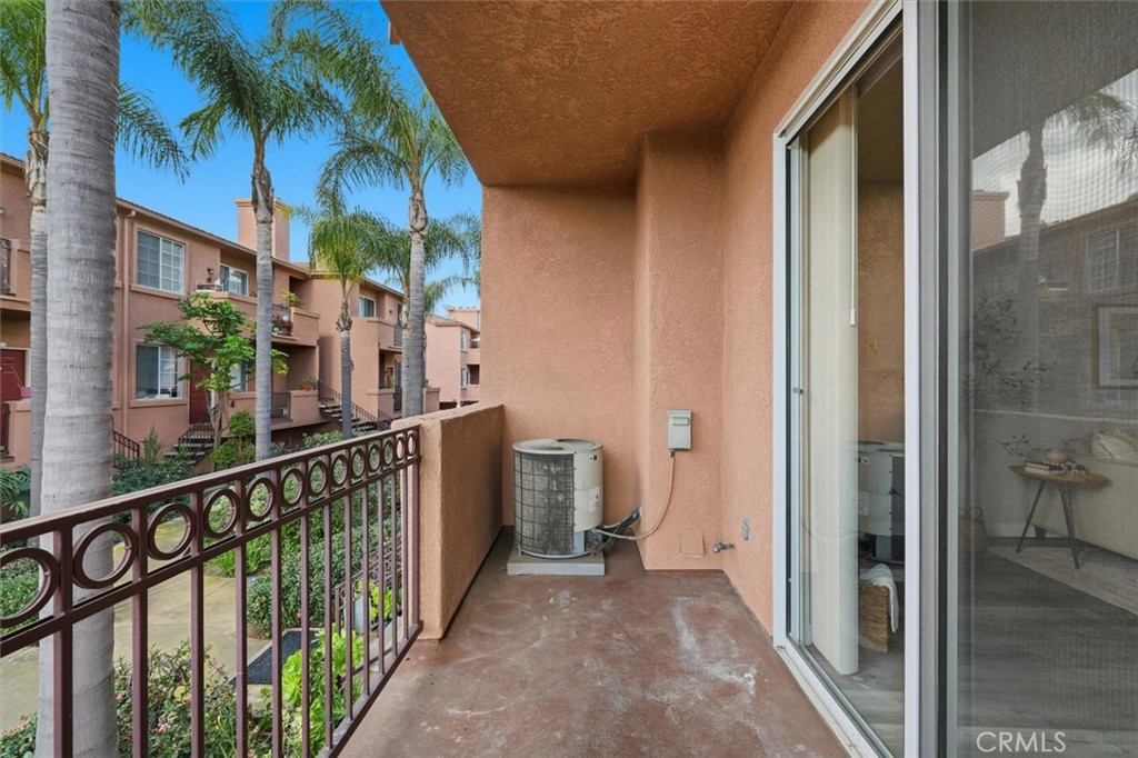 21854 Vermont Avenue S 8