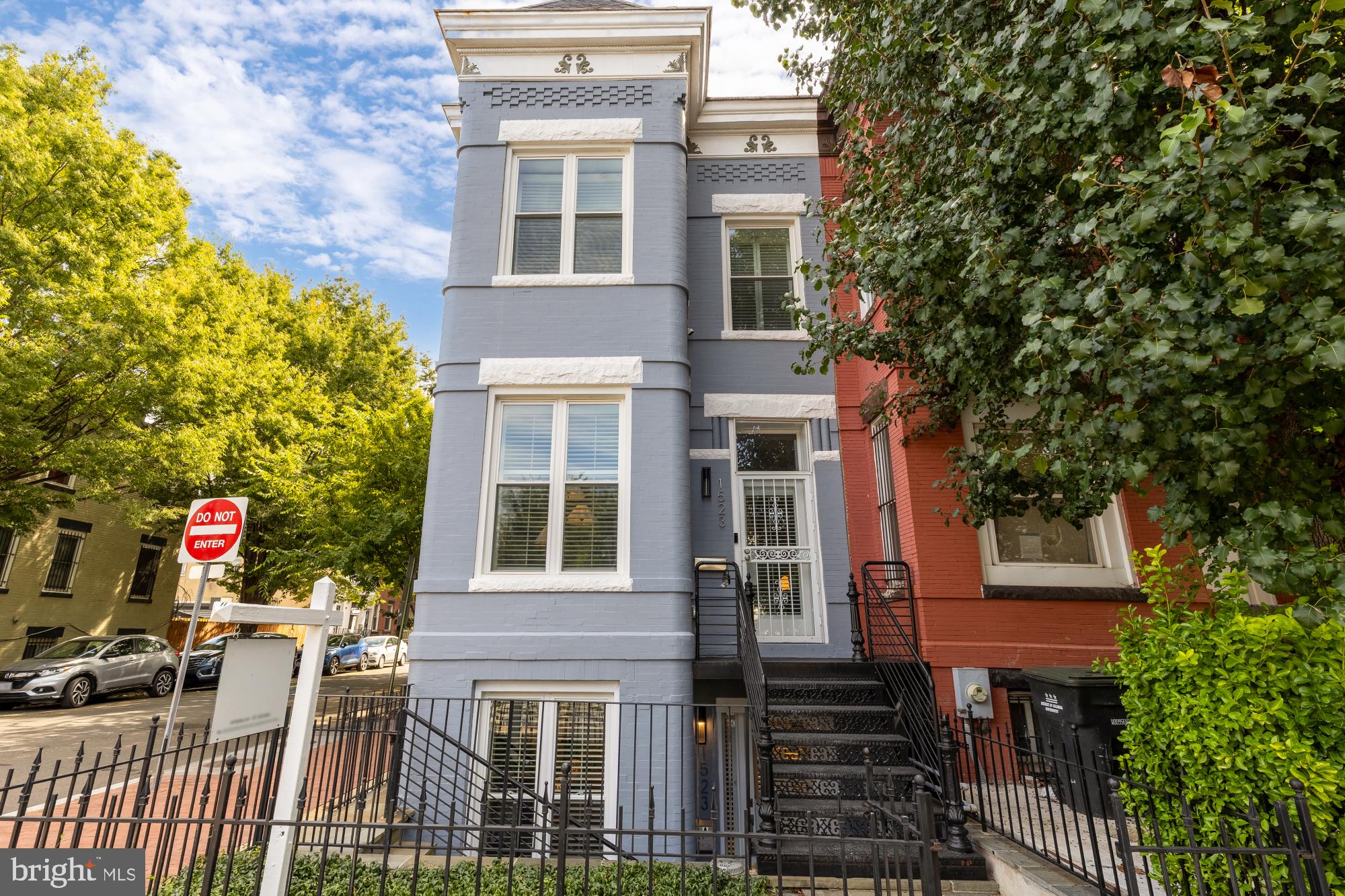 1523 1ST STREET NW