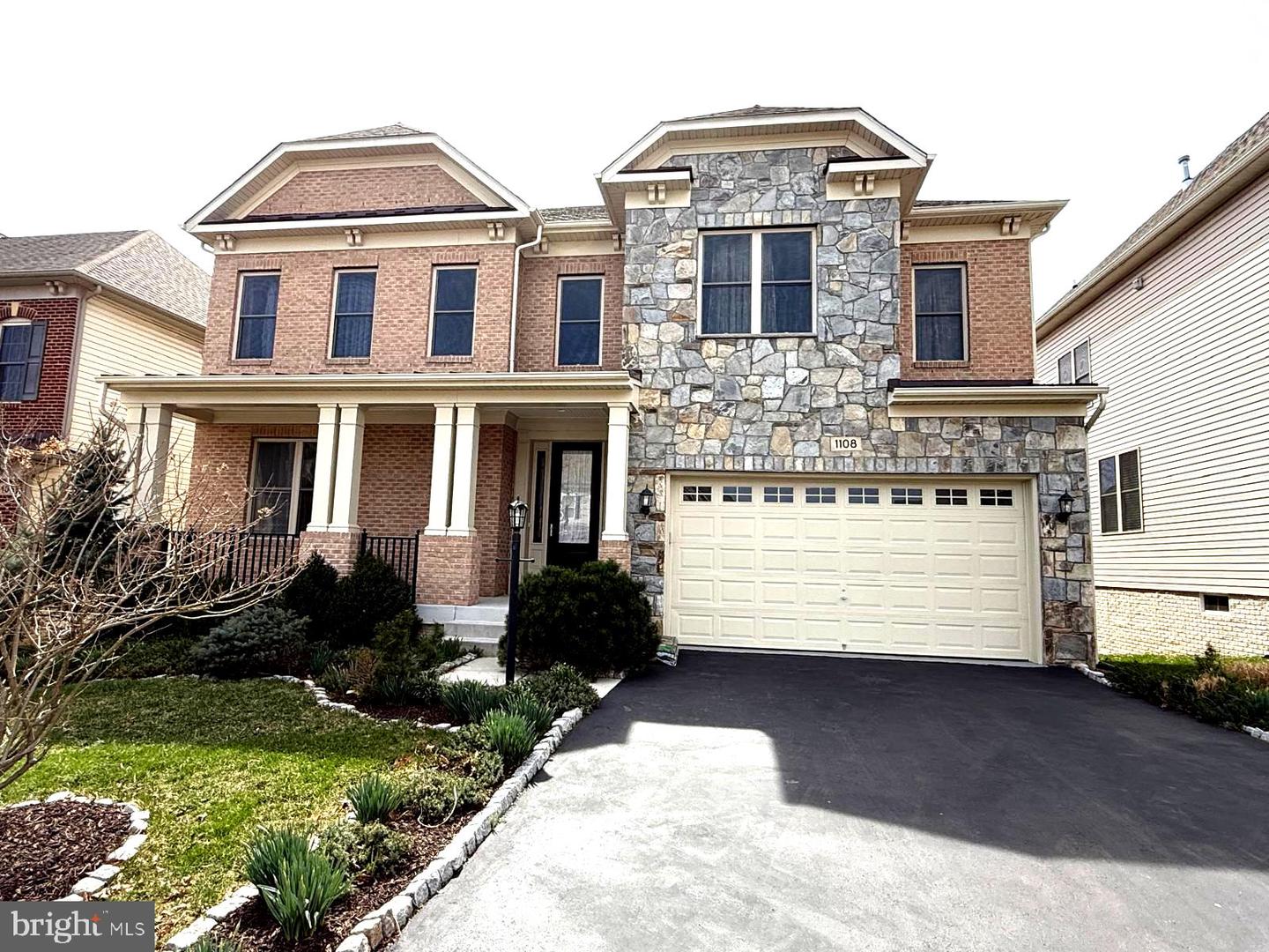 1108 Autumn Brook Ave