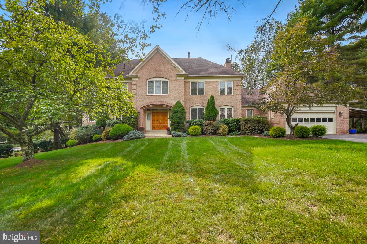 11521 TWINING LANE