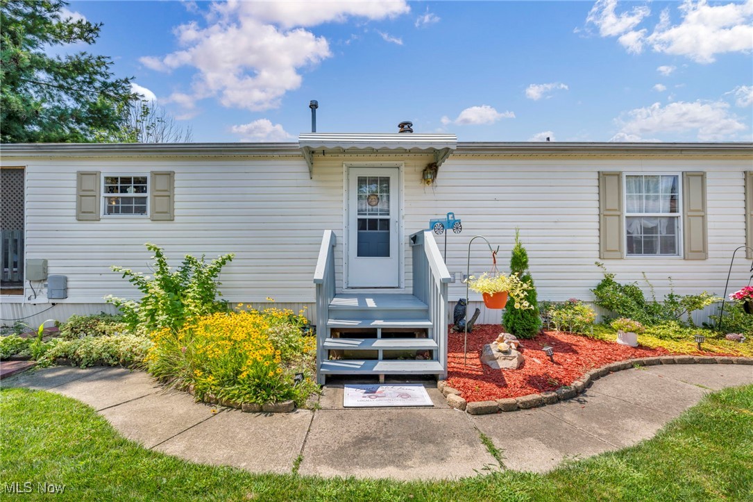 480 sandtrap Circle