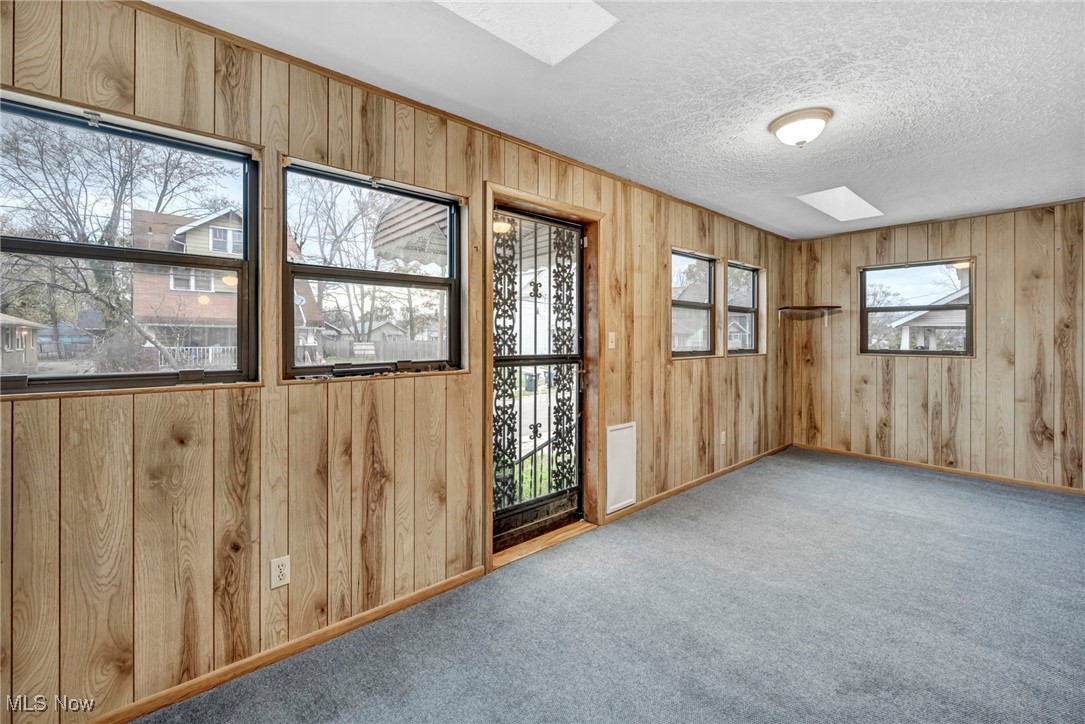 896 Concord Avenue