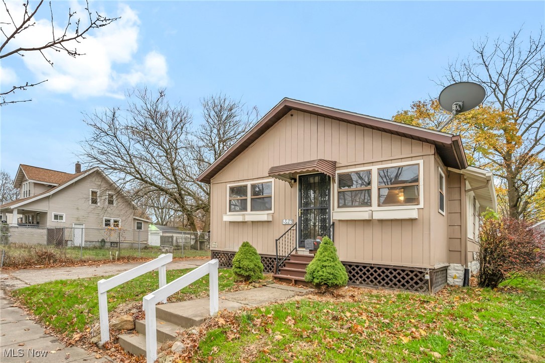 896 Concord Avenue