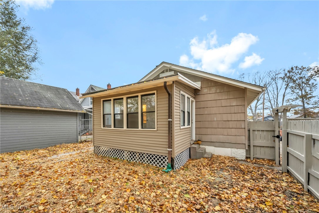 896 Concord Avenue