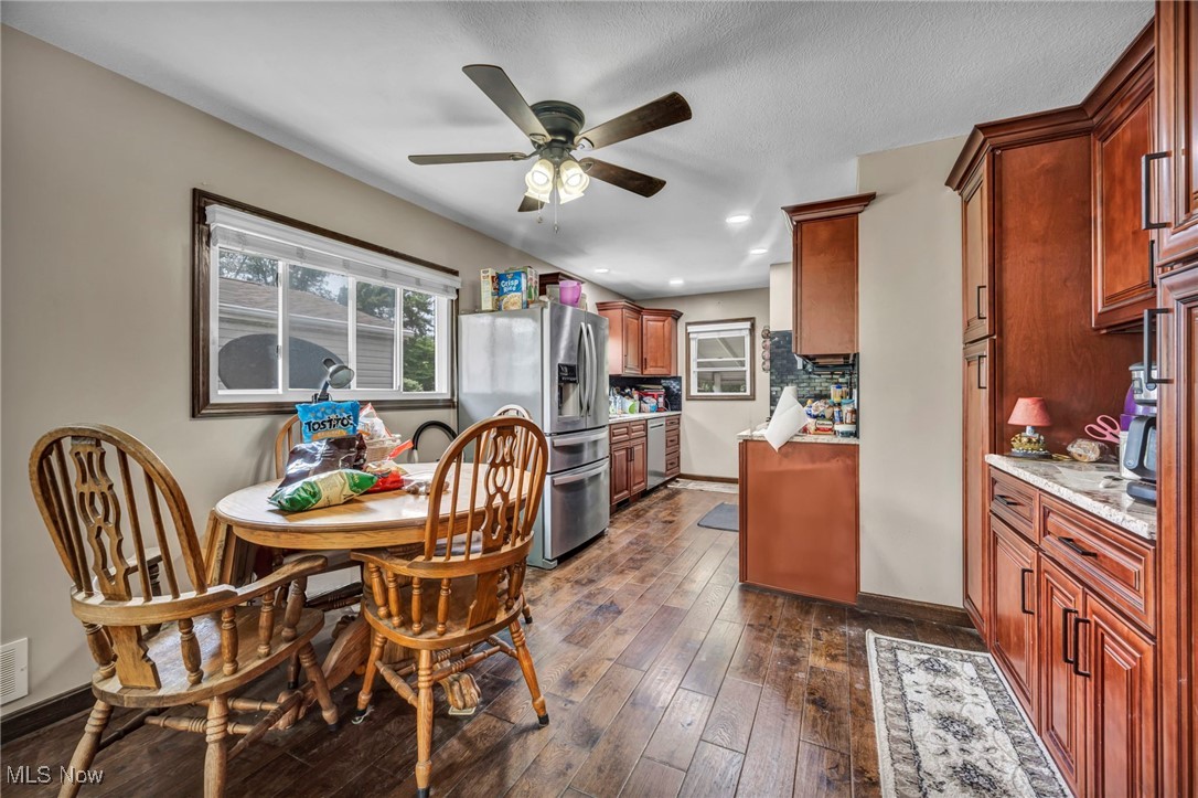 146 Hillman Road
