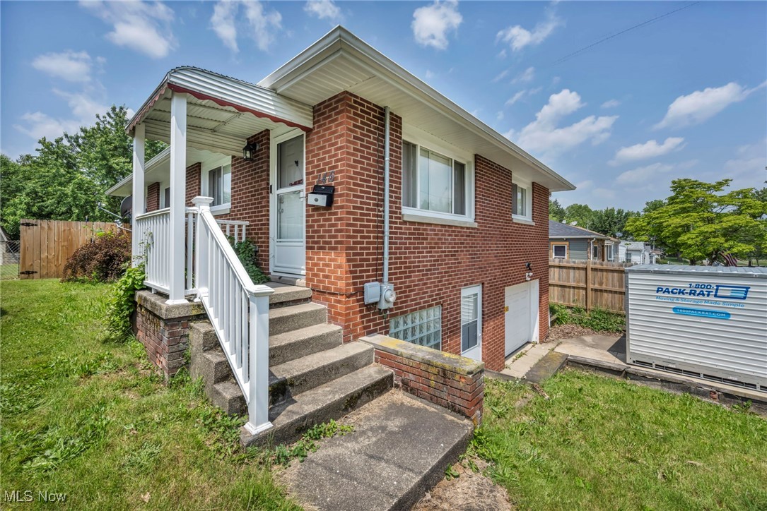 146 Hillman Road