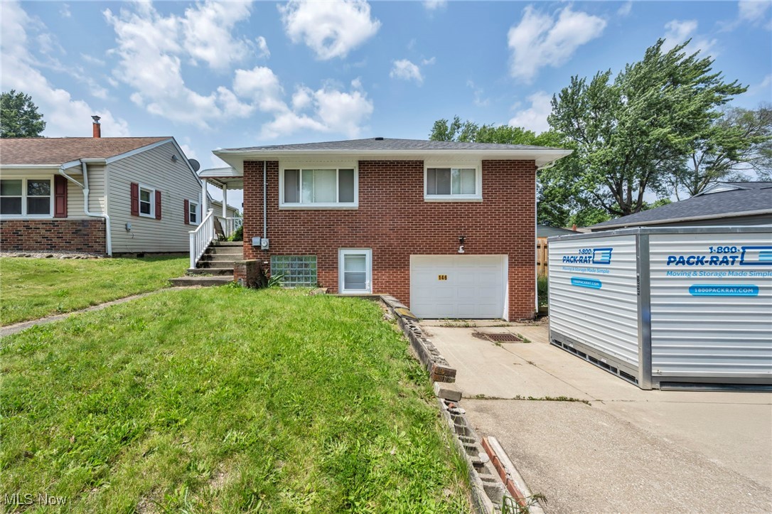 146 Hillman Road