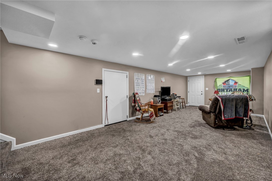 146 Hillman Road