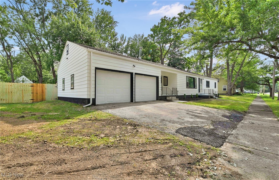 555 Purdue Avenue