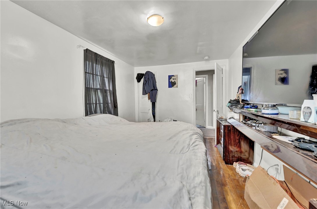 3894 E 147th Street