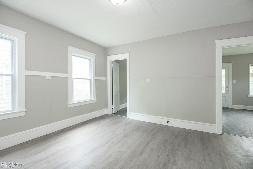 15517 Kipling Avenue