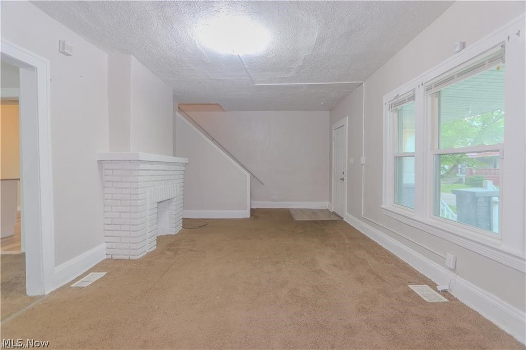 13512 Edgewood Avenue