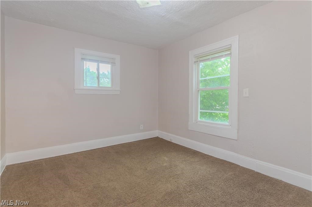 13512 Edgewood Avenue