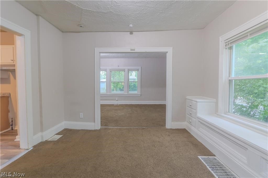 13512 Edgewood Avenue