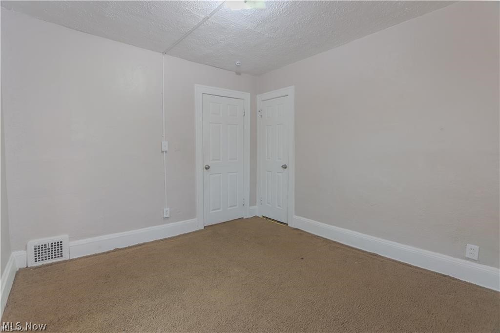 13512 Edgewood Avenue