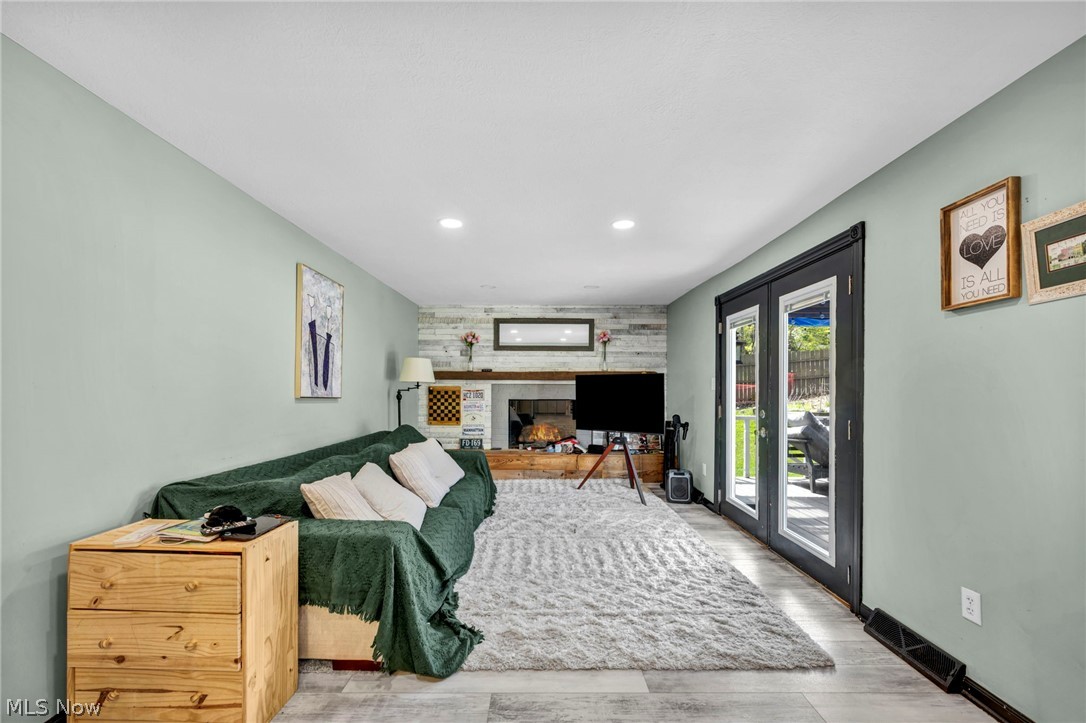 498 Bath Hills Boulevard