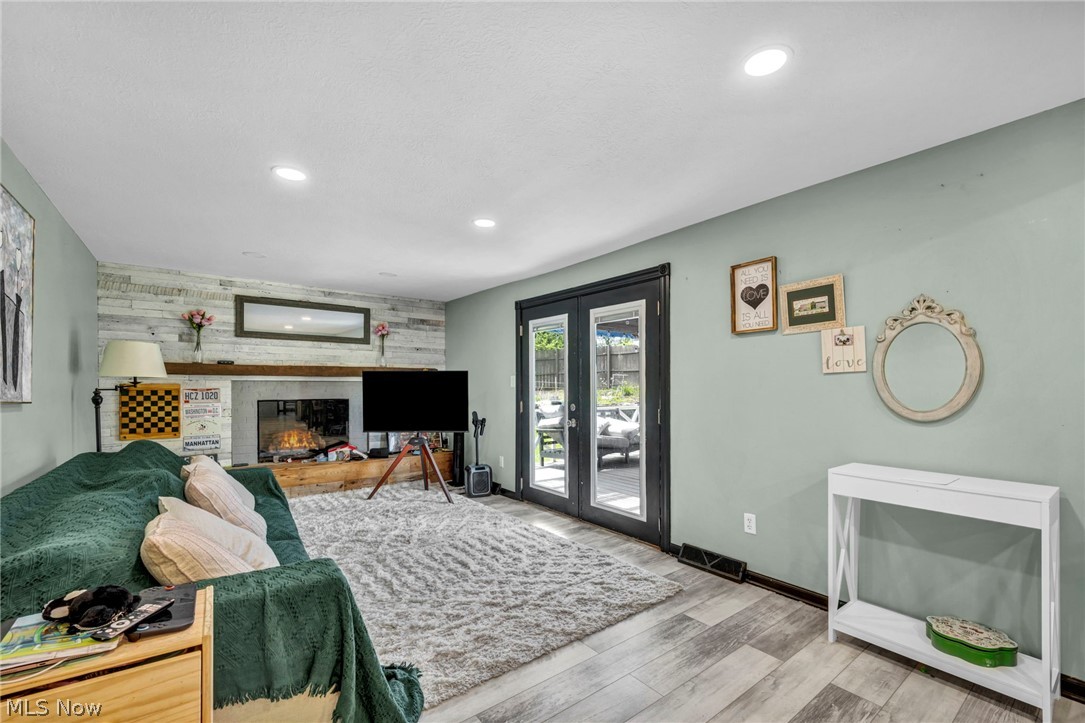 498 Bath Hills Boulevard