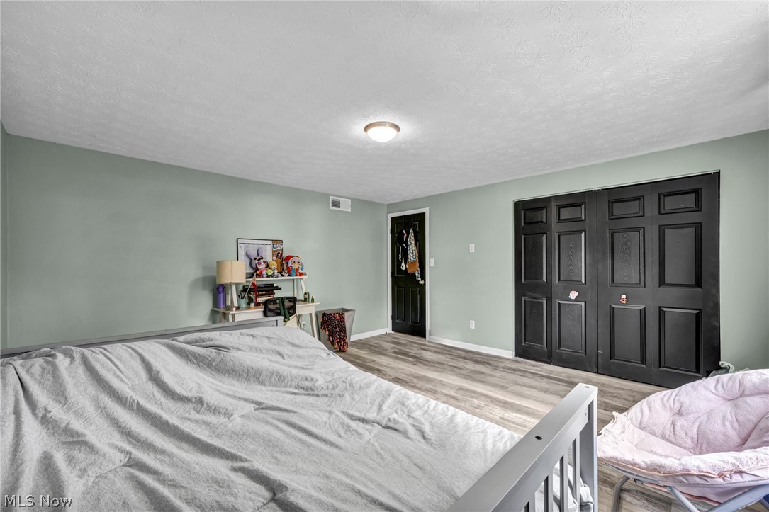 498 Bath Hills Boulevard