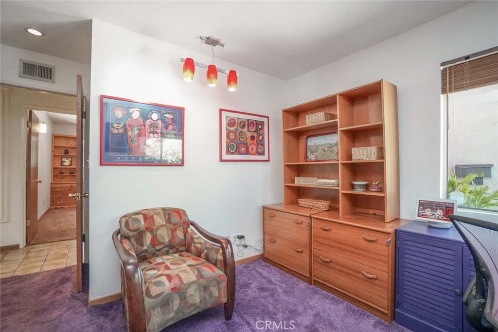 404 E Alvarado Street