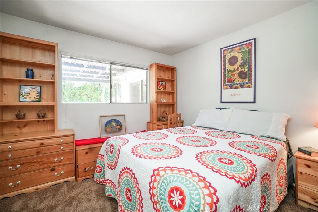 404 E Alvarado Street