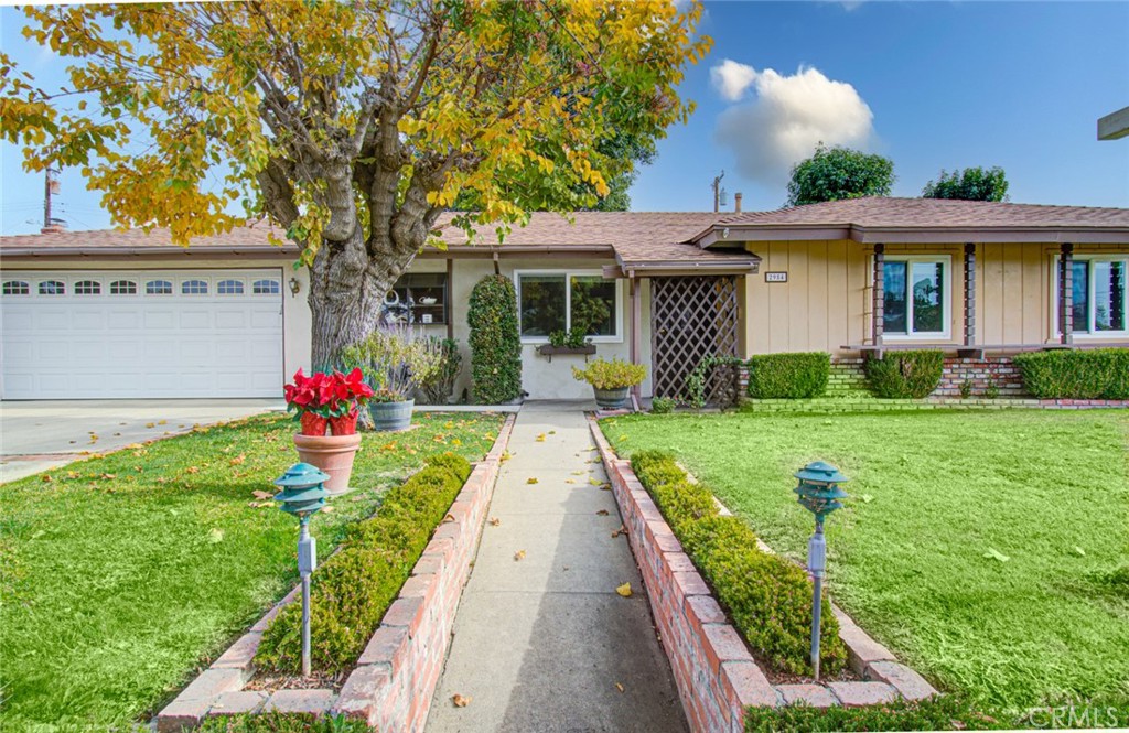 2954 Gladstone Street