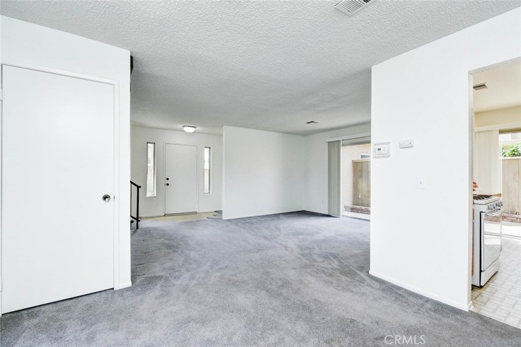 1706 S Mountain Avenue E