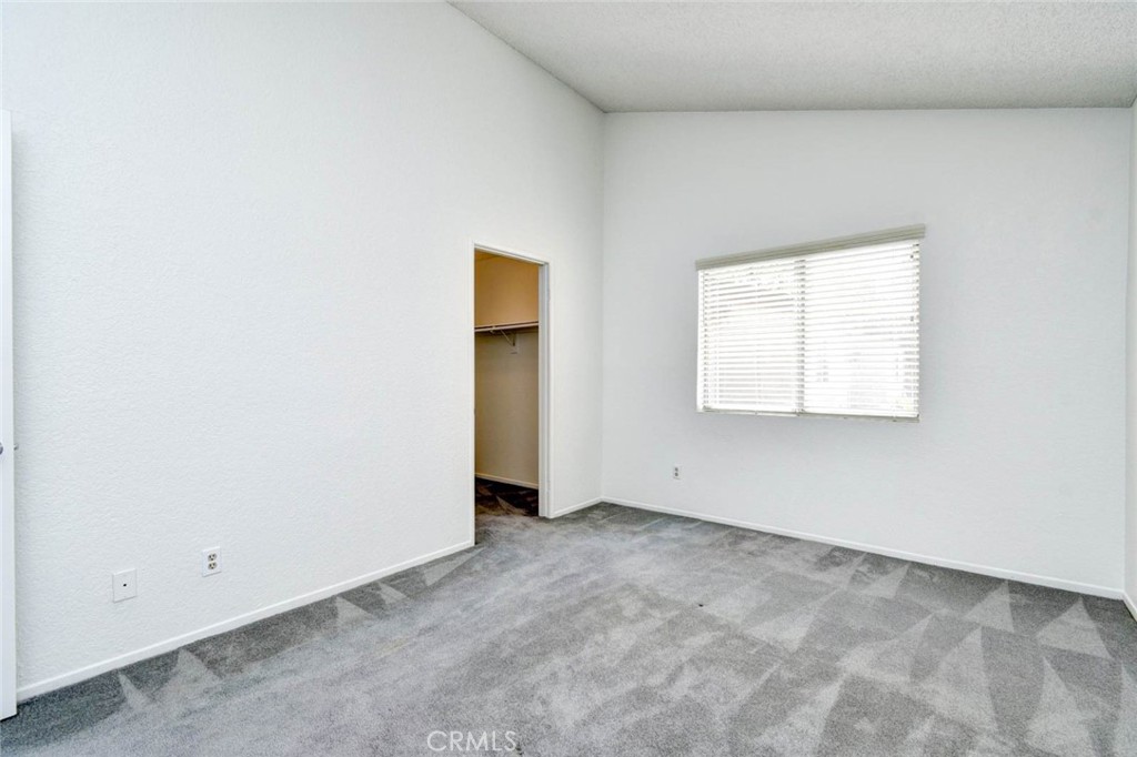 1706 S Mountain Avenue E