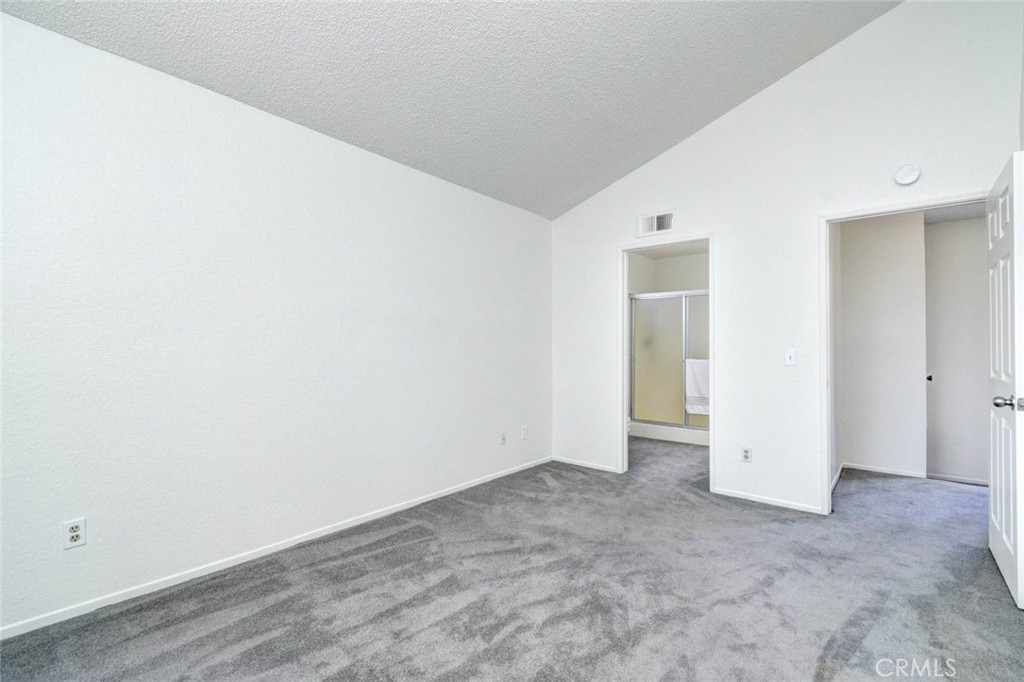 1706 S Mountain Avenue E