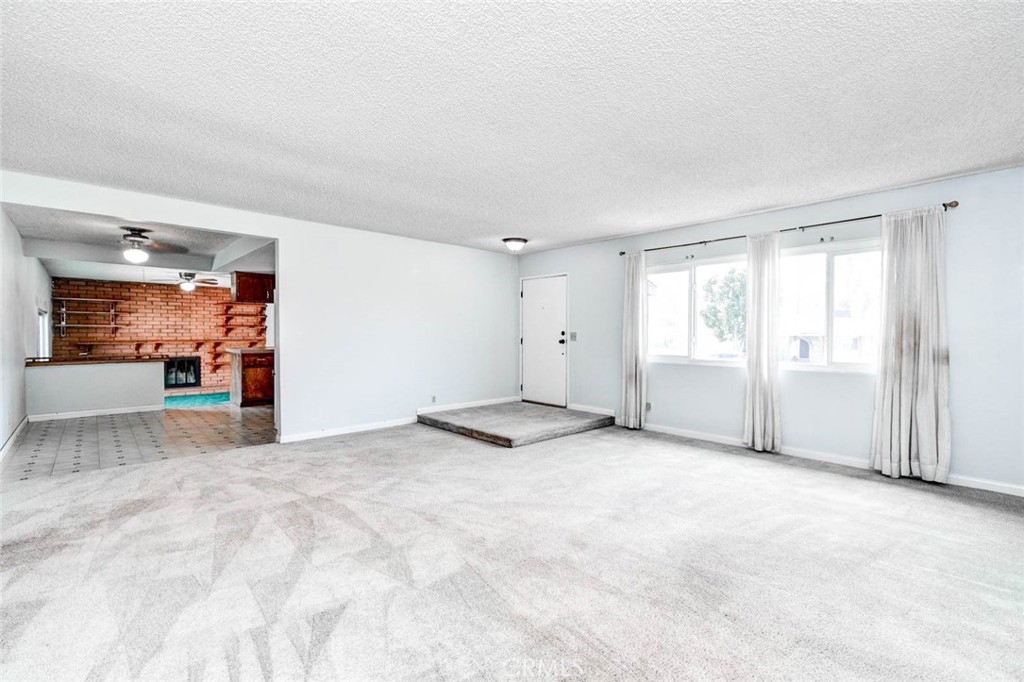 13030 Larrera Street